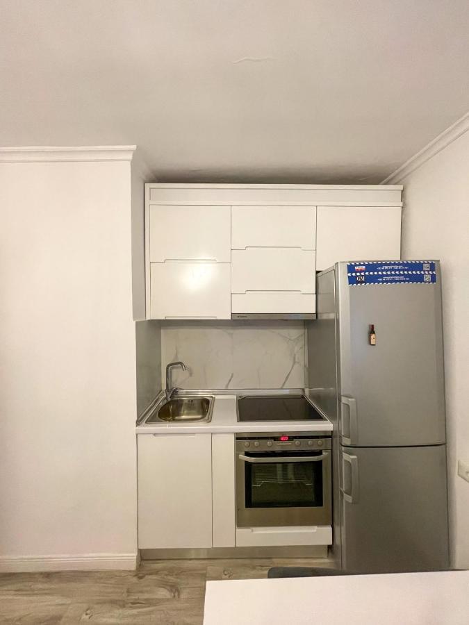Centre View Apartment Tiranë Luaran gambar